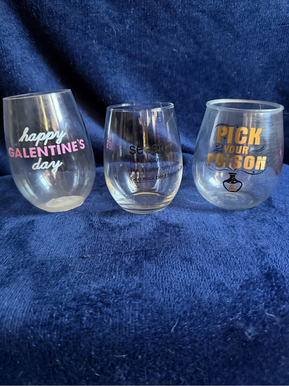 Clear Stemless Wine Glass - 'Happy Galentine's Day' Pink & White Accent